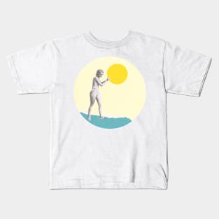 She Caught the Sun Kids T-Shirt